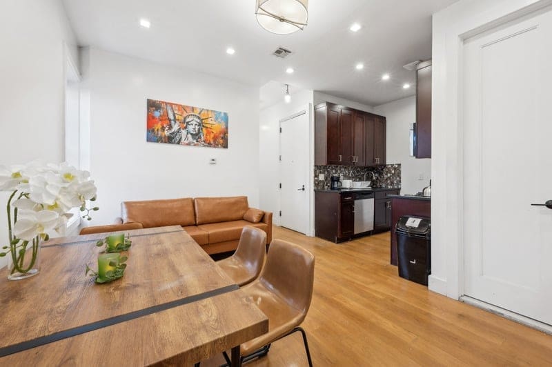 The Ridgewood Home 1